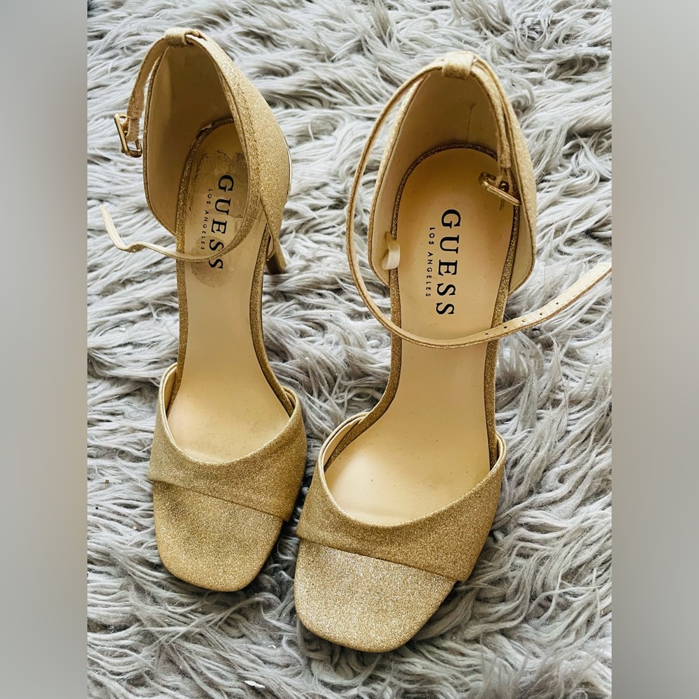 ✨Guess Womens 7M Stiletto Heels Gold Glitters ✨
